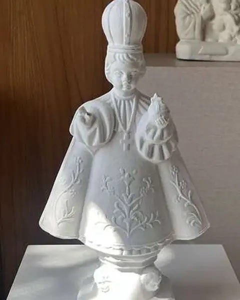 Escultura Paloma — cerámica artesanal hecha a mano en Asunción