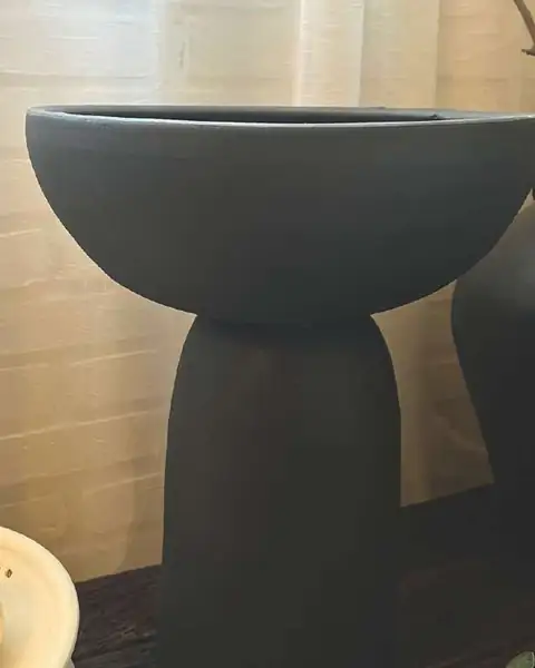 Frutera con Pedestal — cerámica artesanal hecha a mano en Asunción