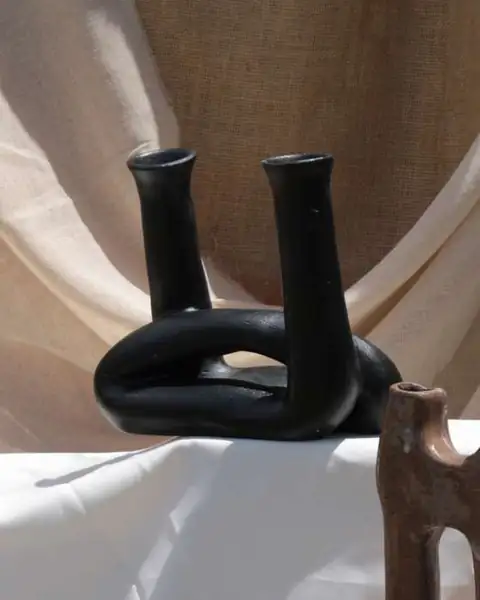 Ikebana — cerámica artesanal hecha a mano en Asunción